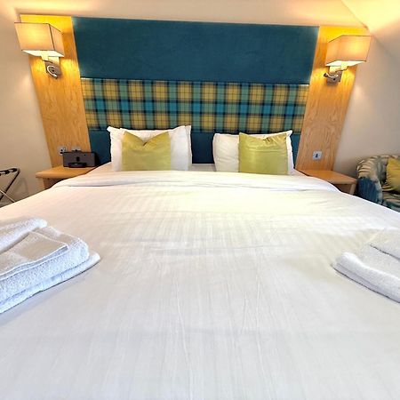 The Clubhouse Hotel Nairn Buitenkant foto